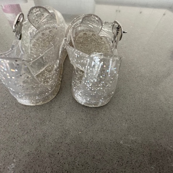 Little Girl Sz 8 Gap Jelly Clear Silver Glitter Buckle Sandals-Excellent Cond - Picture 4 of 4